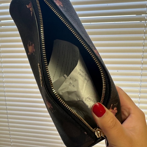 Coach Small Leather PVC Goods Style NO.F79932,NWT. Handbag / Pencil Case - Picture 5 of 10